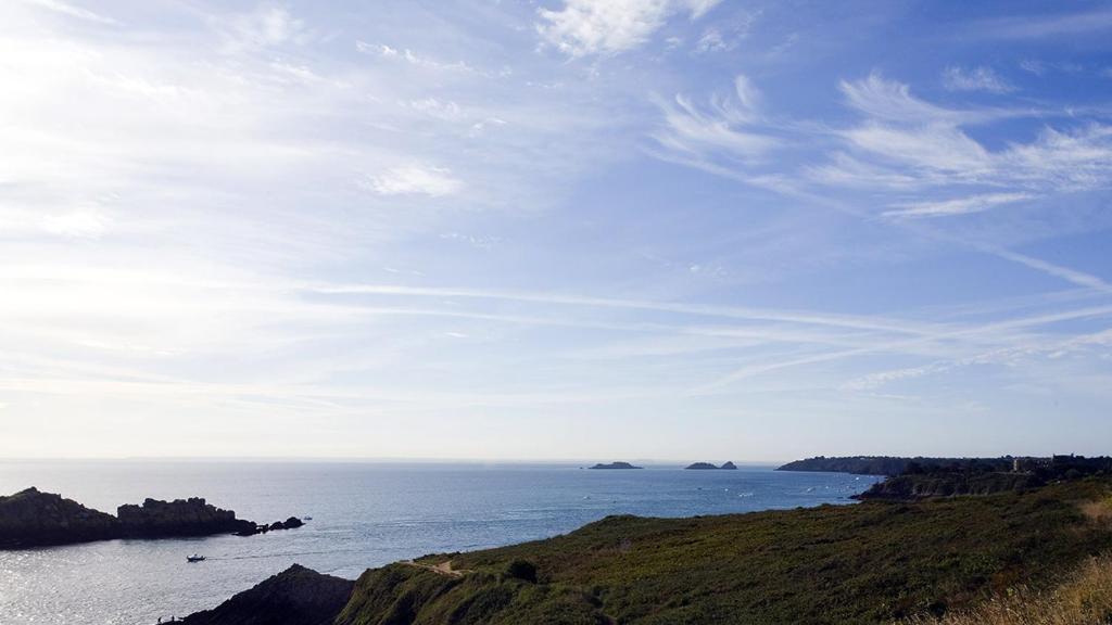 Hotel De La Pointe Du Grouin Cancale Exteriér fotografie
